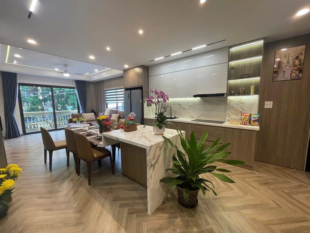 Siêu Phẩm 6 Tầng Thang Máy P.Phúc Đồng, Cạnh VINHOMS, Lô Góc Gara Ôtô, 45m2, Gía 8,8 Tỷ. - Ảnh 2