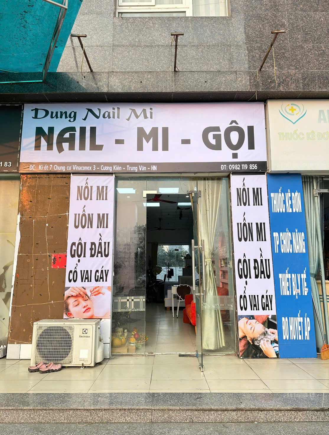 SIÊU HÓT – MÌNH CHÍNH CHỦ CẦN NHƯỢNG LẠI CỬA HÀNG NAIL-MI-GỘI TẠI CHÂN ĐẾ CHUNG CƯ VINACONEX 3 – - Ảnh chính