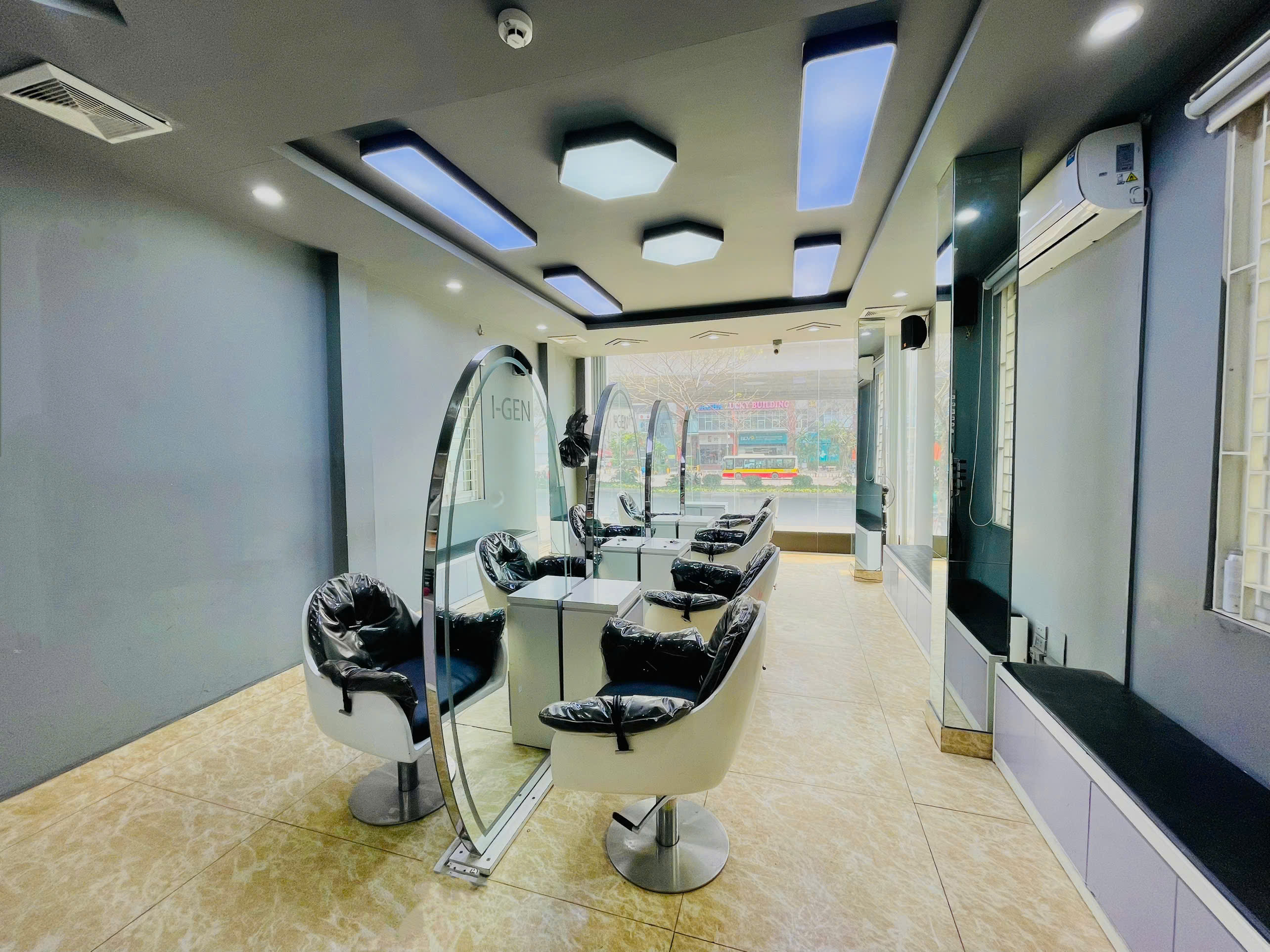 CHÍNH CHỦ CHO THUÊ NHÀ/ SANG NHƯỢNG SALON TÓC PHẠM VĂN ĐỒNG- CẦU GIẤY- HÀ NỘI - Ảnh 2