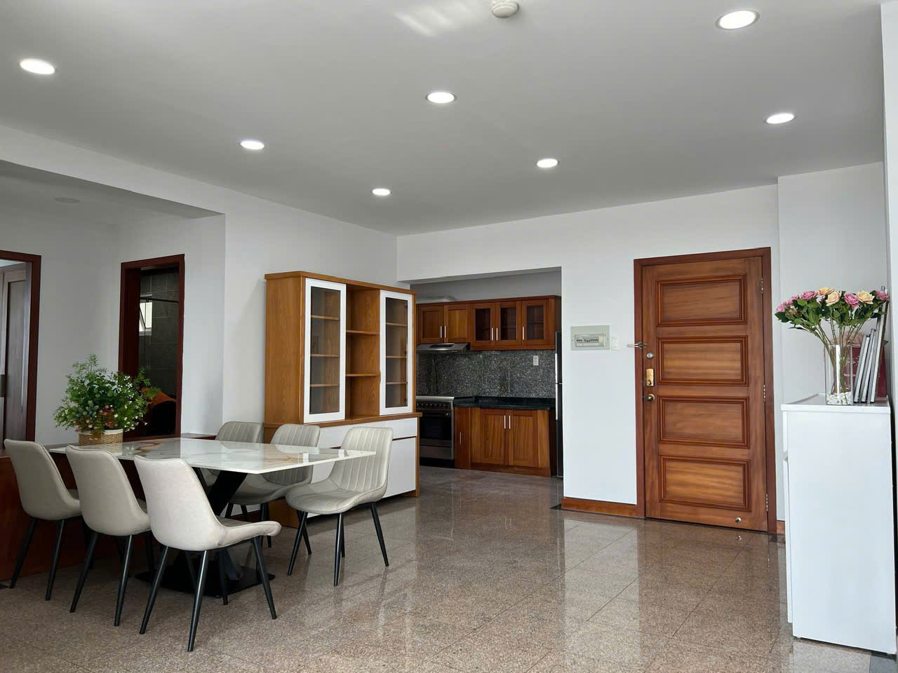 Cần Bán Gấp Căn Hộ Tại tại Hoàng Anh Gold House, Phước Kiển,  Nhà Bè - Ảnh chính