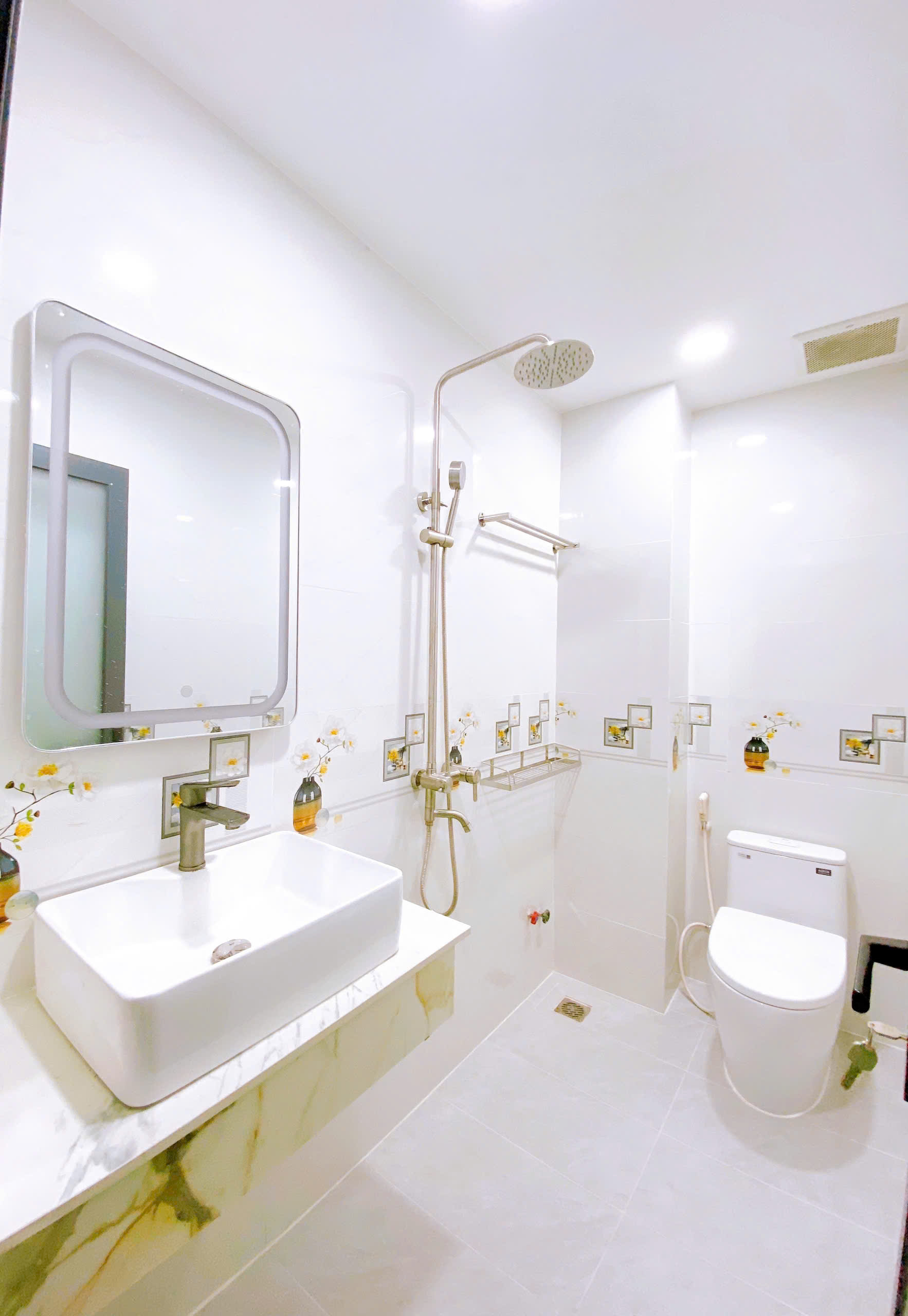 Cho thuê mặt bằng QUẬN TÂN BÌNH, TPHCM, mặt tiền Ô tô 2 chiều Nguyễn Thanh Tuyền, 14 triệu / tháng, - Ảnh 3