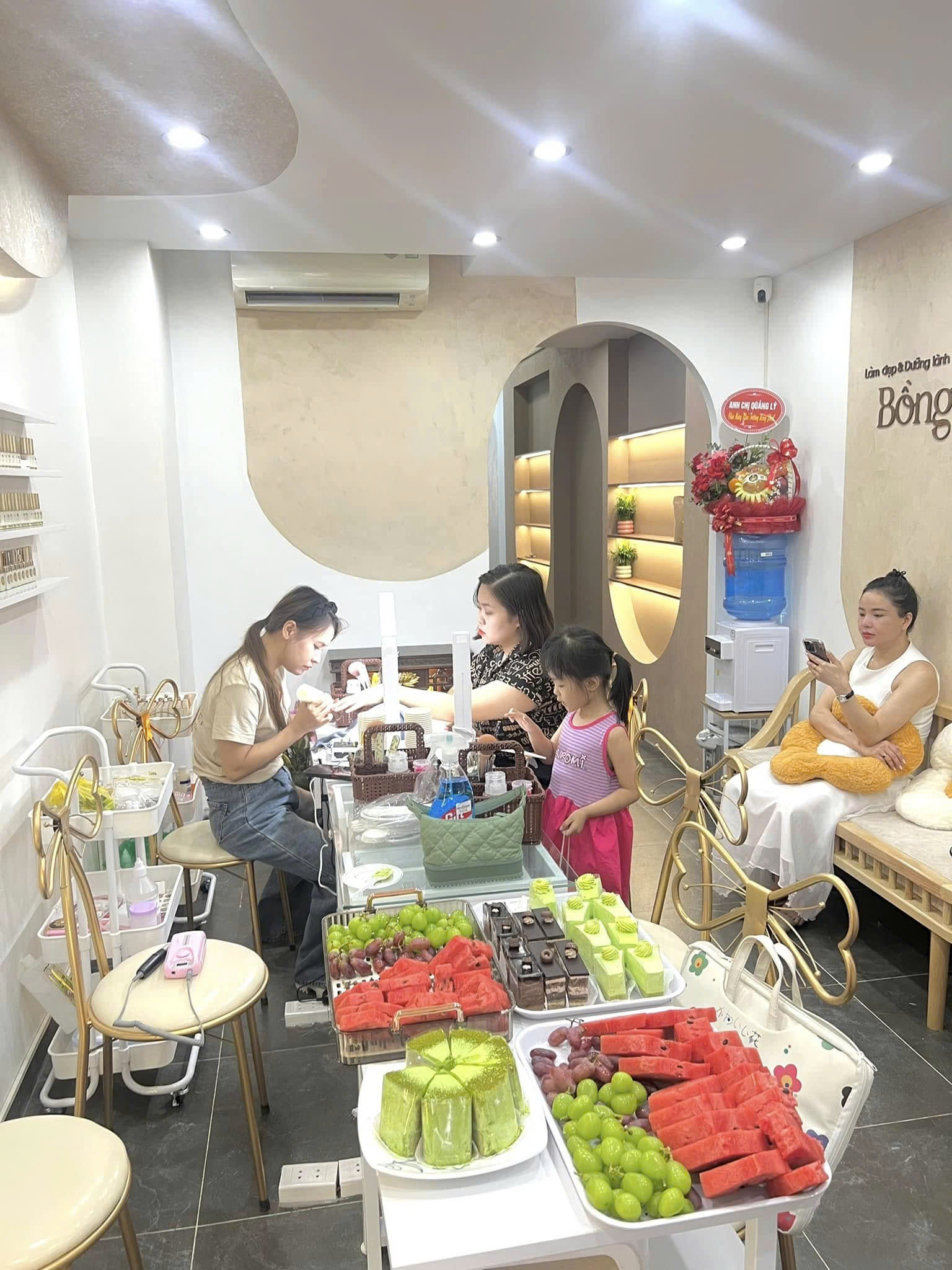 🔥SANG NHƯỢNG TIỆM NAIL-MI-DƯỠNG SINH SIÊU HOT TẠI TÂY HỒ - FULL ĐỒ CHỈ VIỆC VÀO VẬN HÀNH NGAY🔥 - Ảnh 1