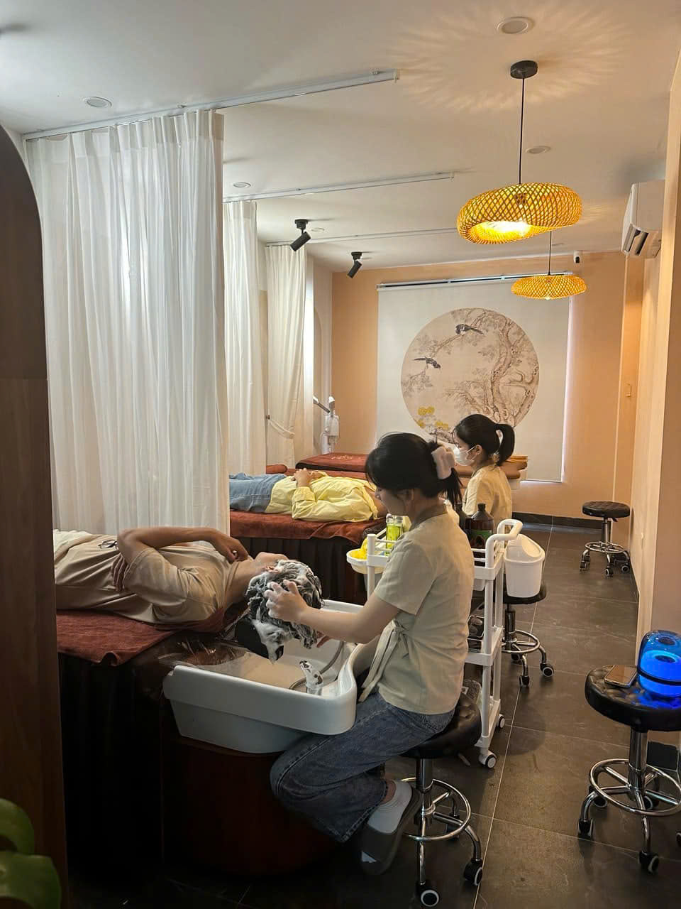 🔥SANG NHƯỢNG TIỆM NAIL-MI-DƯỠNG SINH SIÊU HOT TẠI TÂY HỒ - FULL ĐỒ CHỈ VIỆC VÀO VẬN HÀNH NGAY🔥 - Ảnh 2