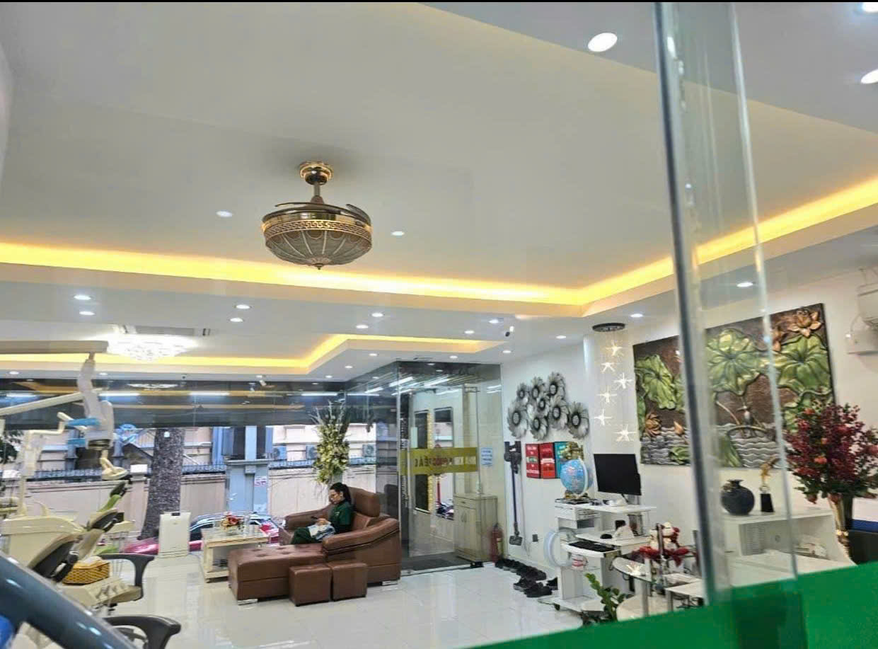 Bán nhà mặt phố Tôn Đức Thắng 120m x 7 tầng thang máy, vỉa hè,kinh doanh - Ảnh 1