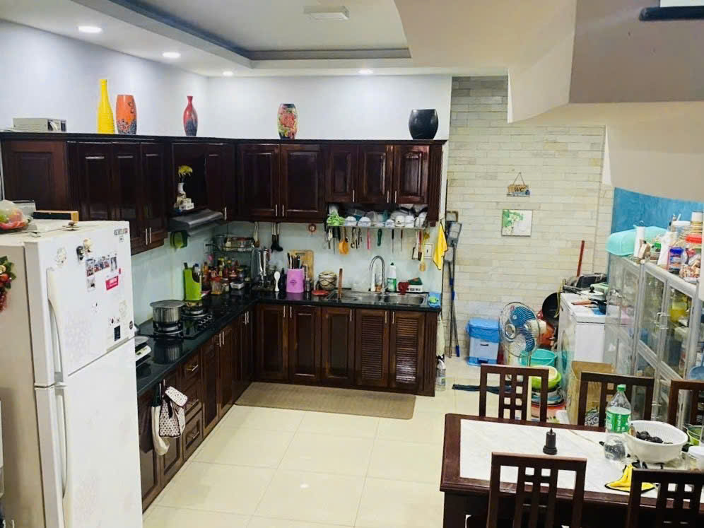 BÁN NHÀ NƠ TRANG LONG - P7 BÌNH THẠNH - HXH TRÁNH - 72M2 - 4 TẦNG BTCT - 4PN 5WC - XE HƠI ĐỂ TRONG - Ảnh 2