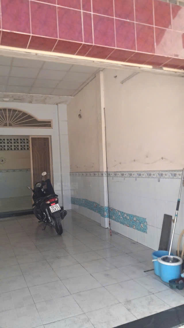 Bán siêu phẩm giá mềm nhất Quận 7 phường Tân Thuận Đông: Huỳnh Tấn Phát - DT: 86m (3.8 x 22) , 2 - Ảnh chính