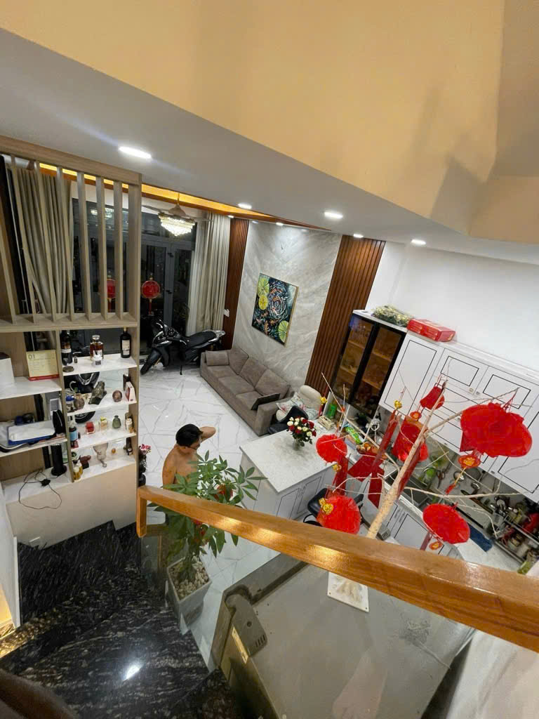 SÁT MẶT TIỀN Q4  XE HƠI <br>CHỈ 8 TỶ - Ảnh 1