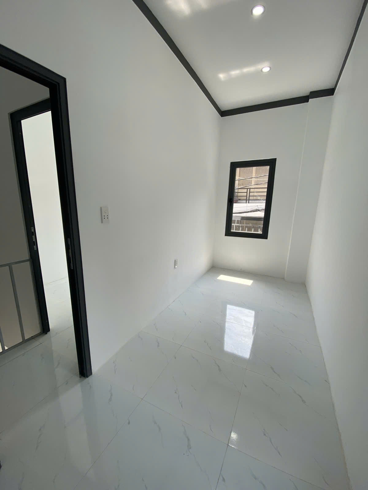 LẠC LONG QUÂN - TÂN BÌNH - 20M2 2PN - NHỈNH 2 TỶ - Ảnh 3