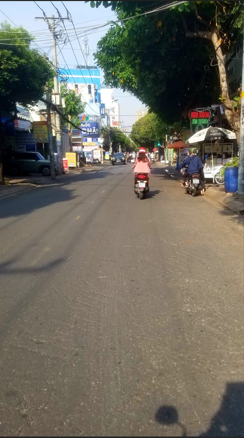 Bán nhà  biệt thự mặt tiền Cống Lỡ - P15 - Tân Bình - 450m2 - Nở hậu - 8PN - sân cực rộng - giá chỉ - Ảnh 3