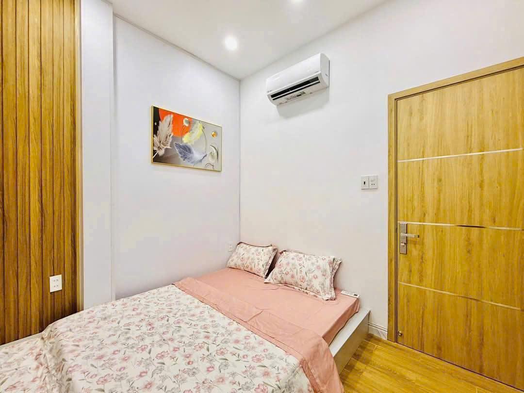 **+Nhà Đẹp, Hẻm 4m Thông-3 Căn Ra Mặt Tiền Nguyễn Biểu Quận 5  25m-4Tầng, 5.99Tỷ - Ảnh 3