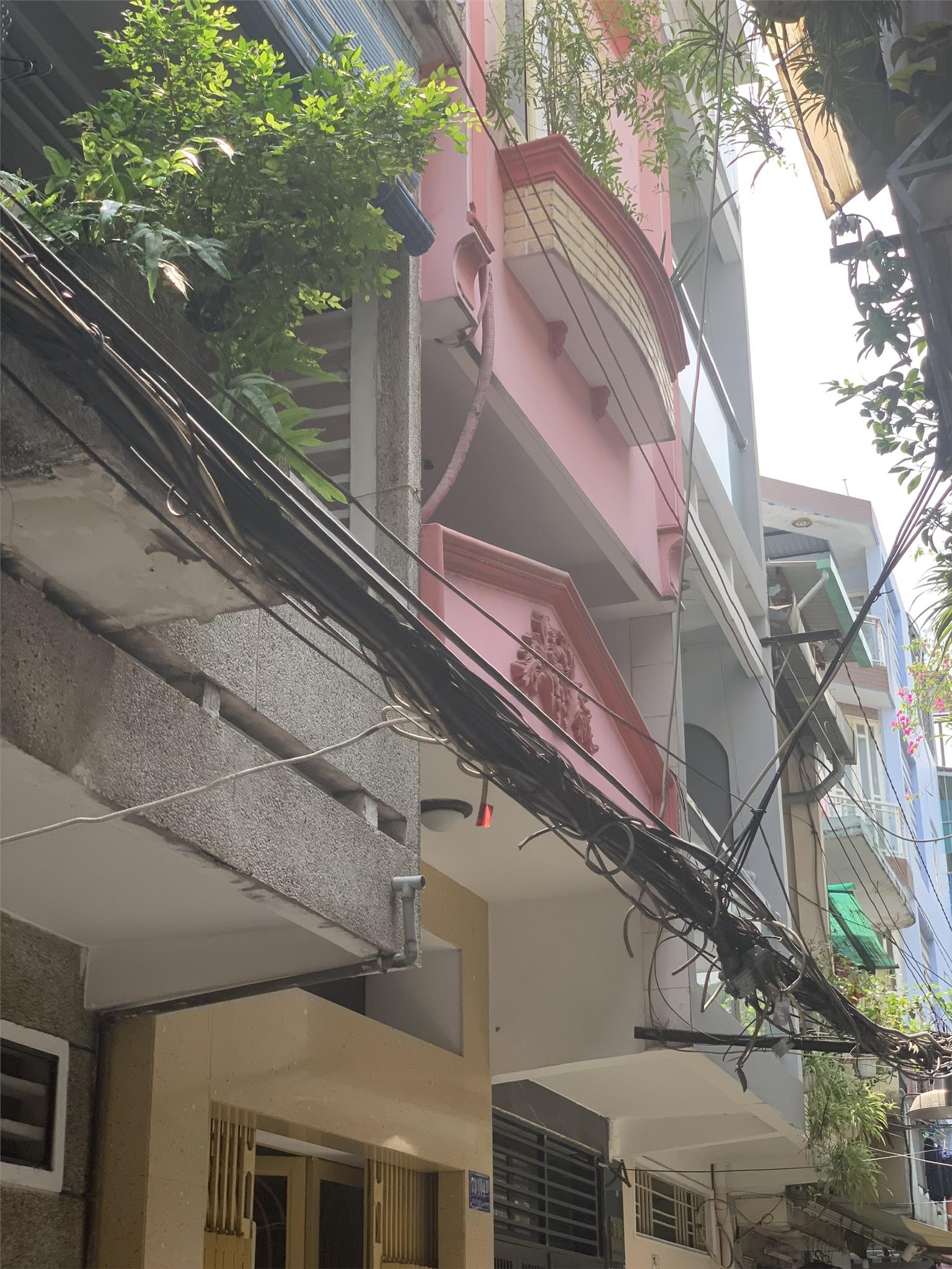**+Nhà Đẹp, Hẻm 4m Thông-3 Căn Ra Mặt Tiền Nguyễn Biểu Quận 5  25m-4Tầng, 5.99Tỷ - Ảnh 4