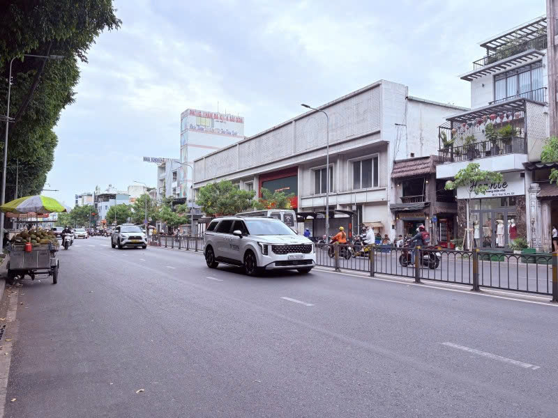 Bán nhà 2 Mặt tiền Lý Thái Tổ gần Nguyễn Thị Minh Khai - Q3, 3.5x22m, 5 T,5 PN, 33 tỷ. - Ảnh 1