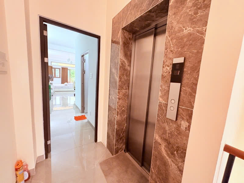 Bán nhà 2 Mặt tiền Lý Thái Tổ gần Nguyễn Thị Minh Khai - Q3, 3.5x22m, 5 T,5 PN, 33 tỷ. - Ảnh chính