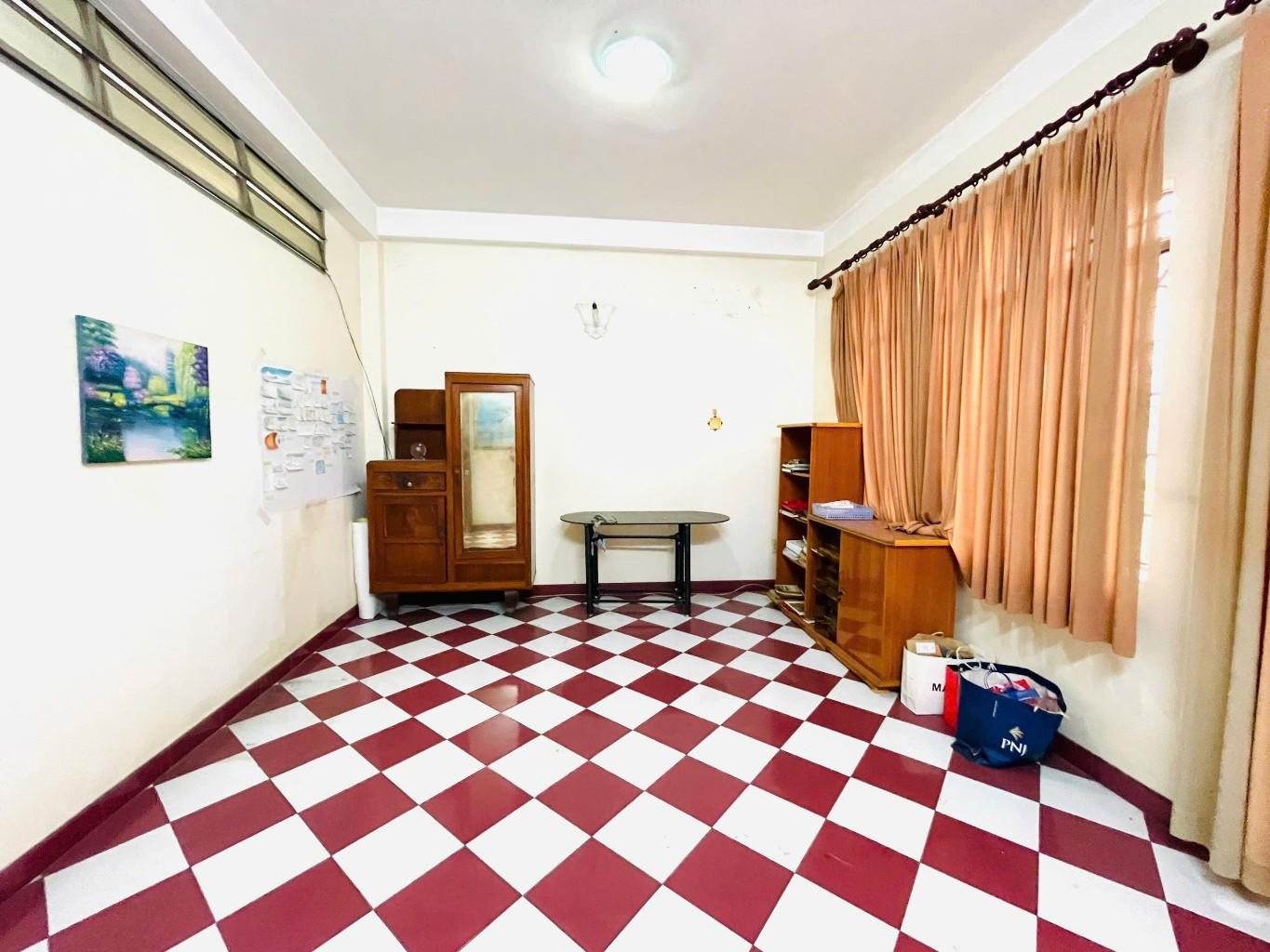 HẺM XE TẢI - 3 TẦNG - 5,5M x 16M - NỞ HẬU - RA SÂN BAY 3P - GIÁP BÌNH THẠNH, PHÚ NHUẬN - Ảnh chính