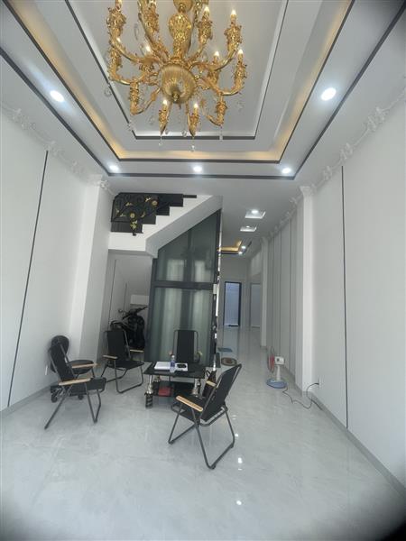 Ô TÔ NGỦ NHÀ - 4 TẦNG - 4M x 14M - THANG MÁY - SÂN BAY 3P - GIÁP BÌNH THẠNH, PHÚ NHUẬN - Ảnh 1