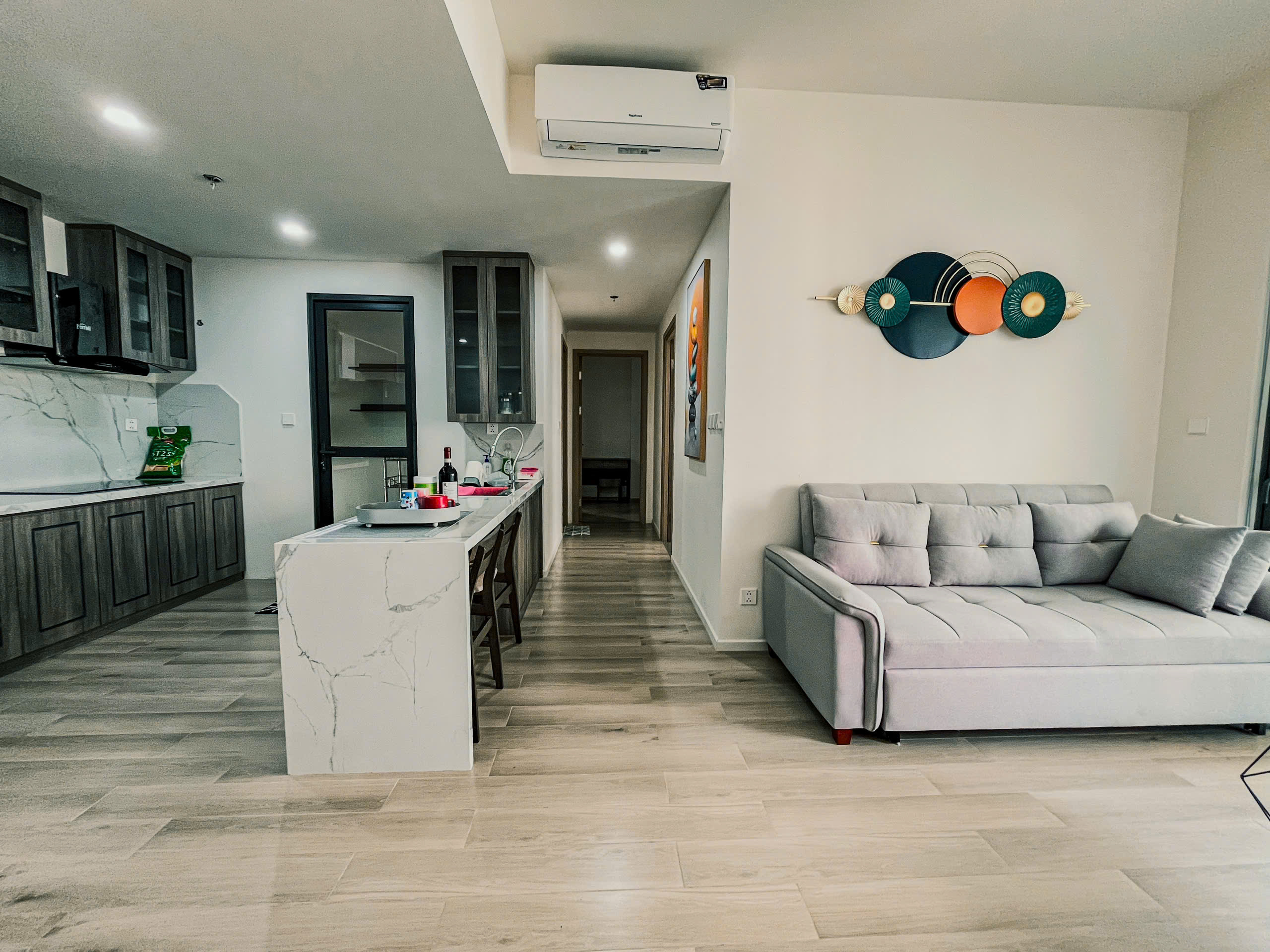 Dọn Vào ở NGAY - Cho thuê 2PN-2WC Lumiere Boulevard - Full nội thất tại Vinhomes Q9 - Ảnh chính