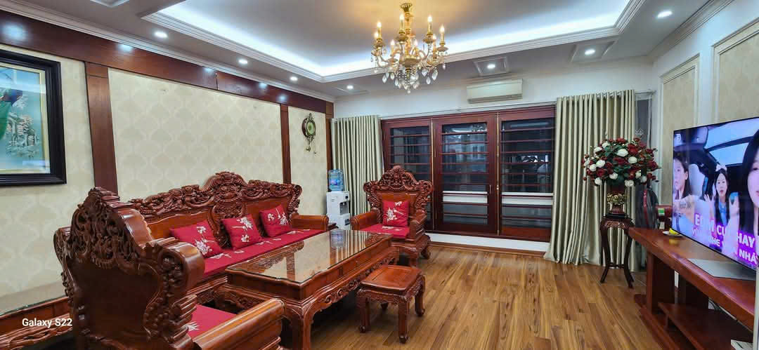 BÁN NHÀ PHỐ MẠC THÁI TỔ - CẦU GIẤY 55M² - 5 TẦNG - Ô TÔ TRÁNH - VỈA HÈ RỘNG GIÁ 22.6 TỶ - Ảnh 1