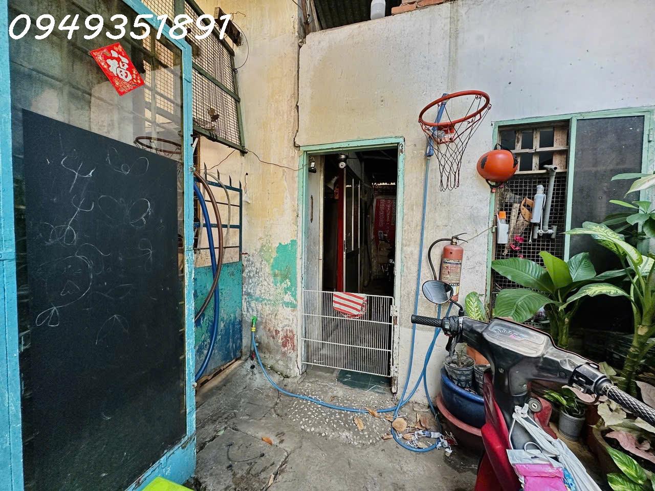 🌟 NHÀ NÁT BÌNH THẠNH 210M2 CẤP4 NGANG 15M SHR HOÀN CÔNG ĐỦ GIÁ 12,2Tỷ LH 0949351891 - Ảnh 1