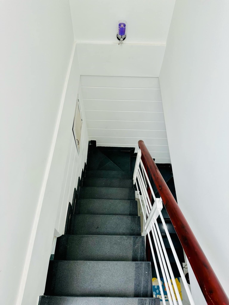 NHÀ B.ÁN - GẦN CHỢ PHẠM VĂN BẠCH & ST EMART2- DT 42M² - 2 TẦNG CHỈ HƠN 4 TỶ - FULL NỘI THẤT - Ảnh 4