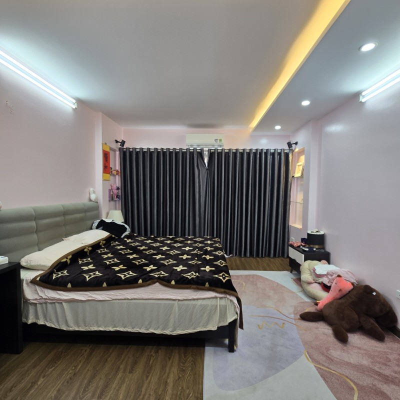Chỉ 10 Tỷ có nhà sd 52m2 6 Tầng, Vị Trí VIP Dương Quàng Hàm  Ở  Nhà Đẹp - Ngõ Thẳng, Gần Oto - Ảnh 2