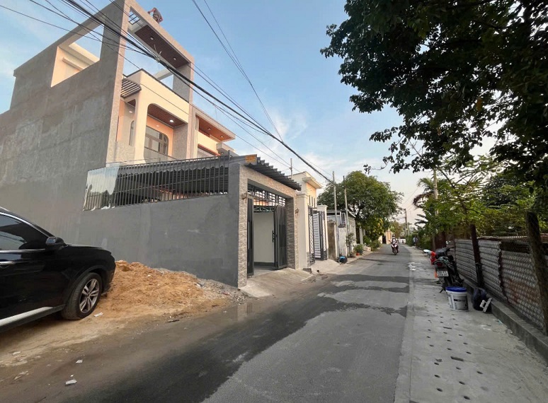 BÁN NHÀ TẠI PHƯỜNG ĐỊNH HÒA , THỦ DẦU 1 - Ảnh chính