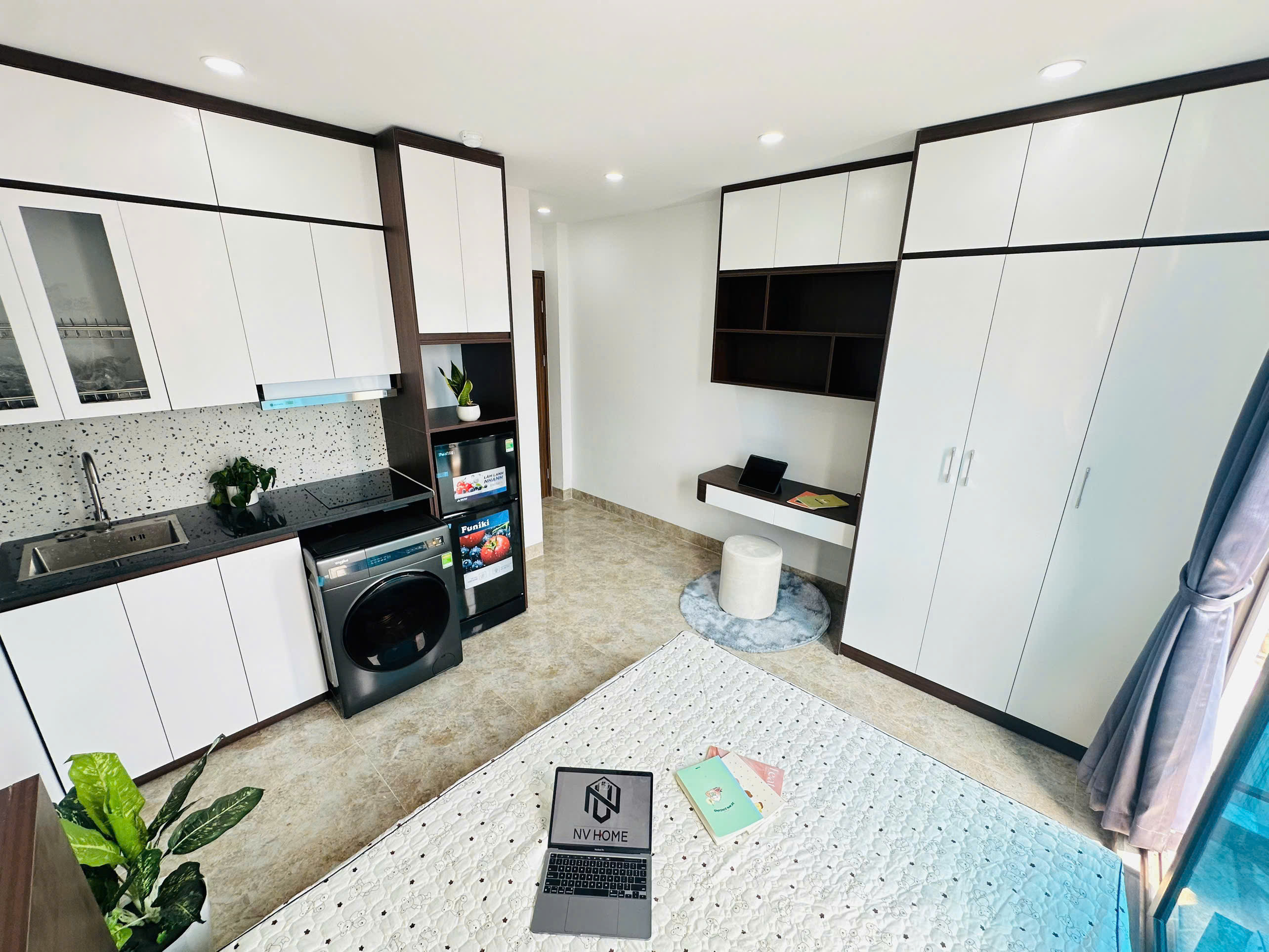 (Cực hiếm) Phòng Studio mới khai trương tại ngõ 44 Hào Nam - Tặng khách 1 triệu - Có máy giặt riêng - Ảnh chính
