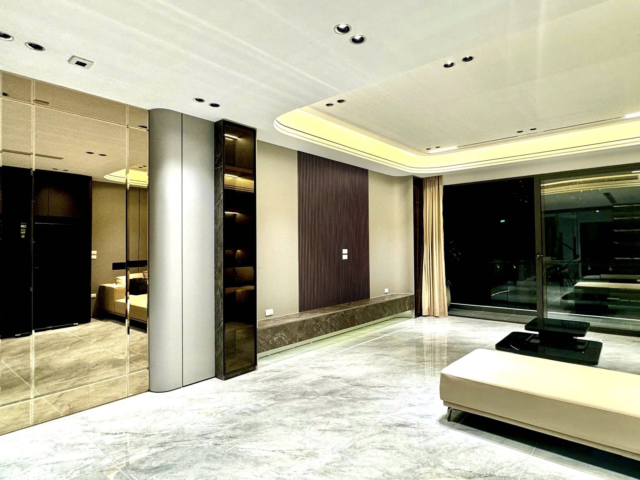 Bán nhà mặt phố Triệu Việt Vương, 135m2, 7 tầng thang máy, mặt tiền 6m, 103 tỉ, vỉa hè rộng, kinh - Ảnh 1