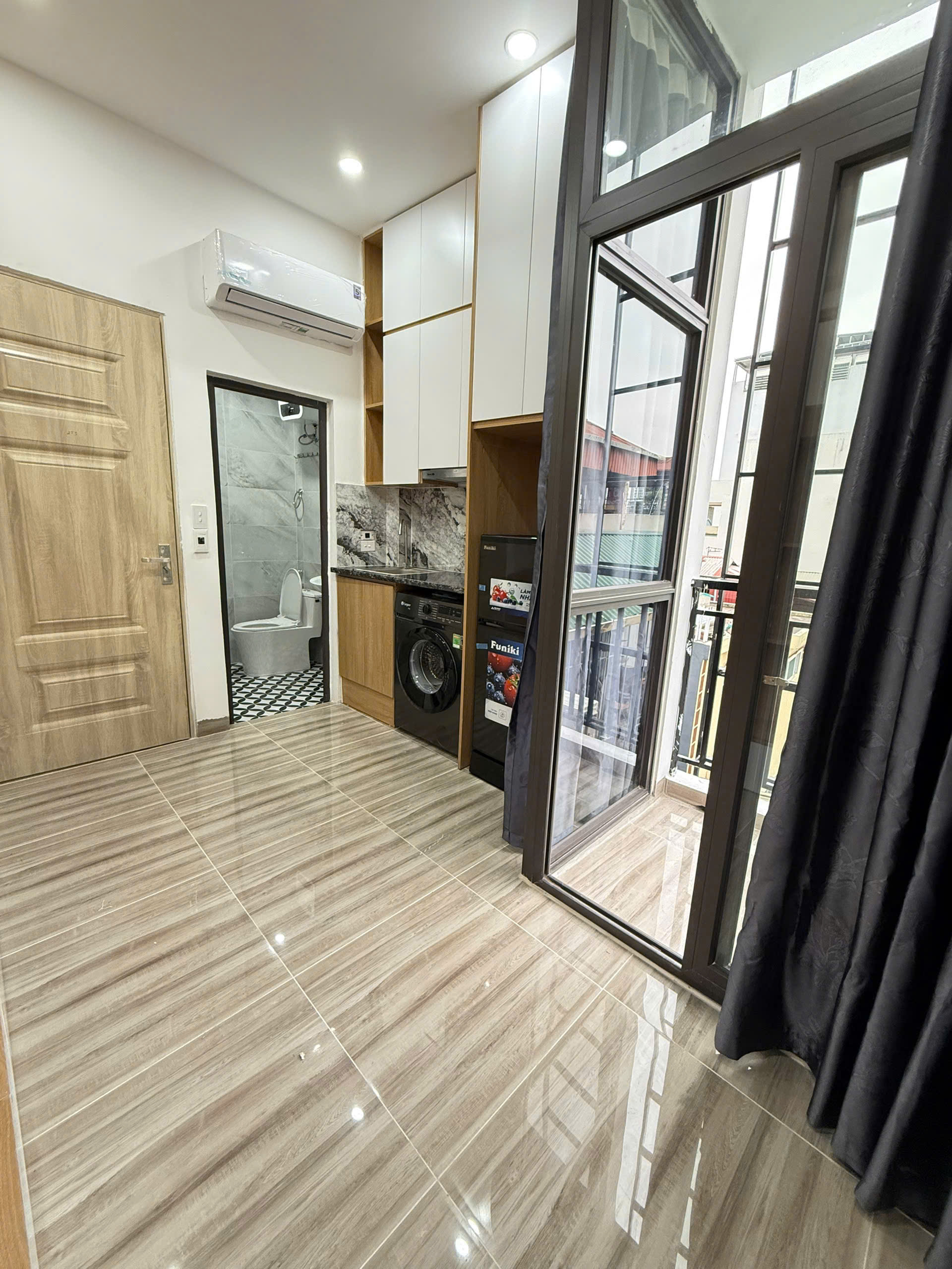 (Hiếm) Phòng Studio - Gác xép mới khai trương tại ngõ 164 Đê La Thành (nhỏ) - Có máy giặt riêng - Ảnh 1