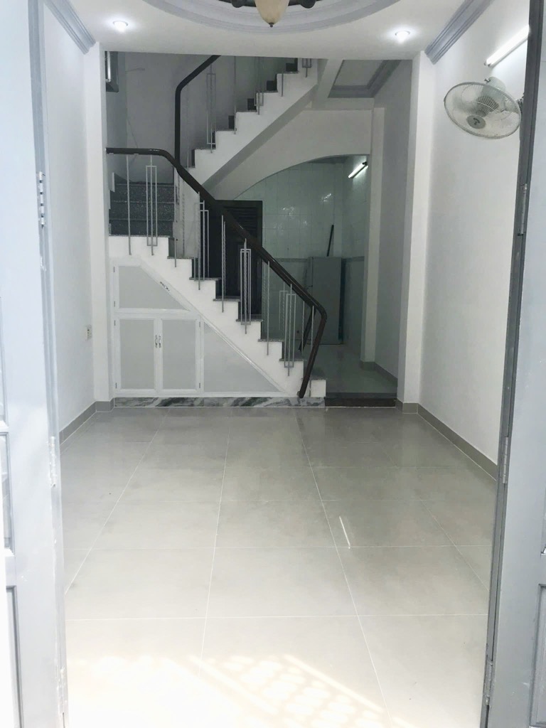 NHÀ 4 TẦNG BTCT - LÊ VĂN SỸ - TÂN BÌNH - XE HƠI ĐẬU CỬA - NHỈNH 6 TỈ - Ảnh 3
