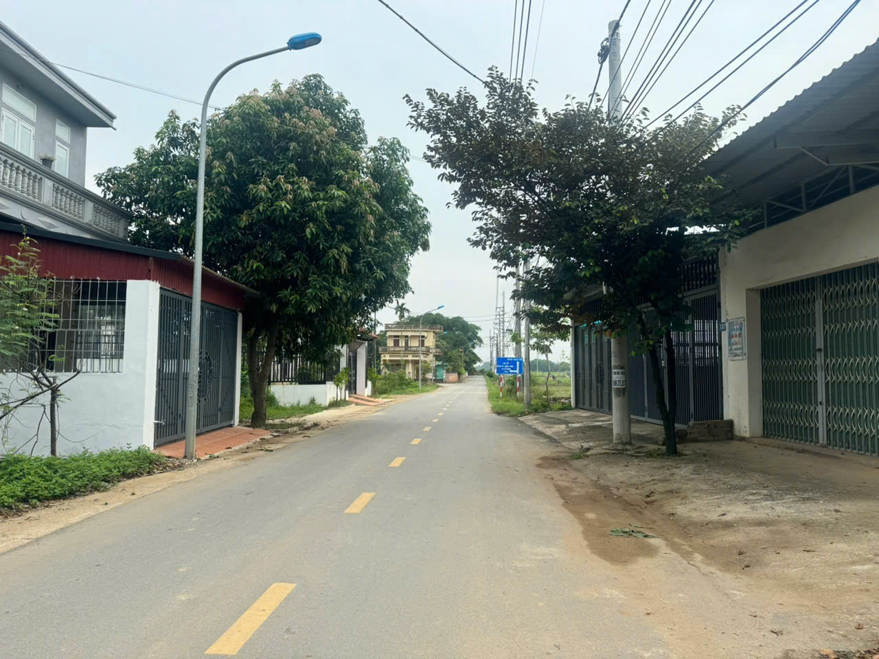 🔥 BÁN ĐẤT LẠI THƯỢNG – KHỔ ĐẤT ĐẸP, ĐƯỜNG NHỰA Ô TÔ TRÁNH – GIÁ CHỈ 2,45 TỶ 🔥 - Ảnh 1
