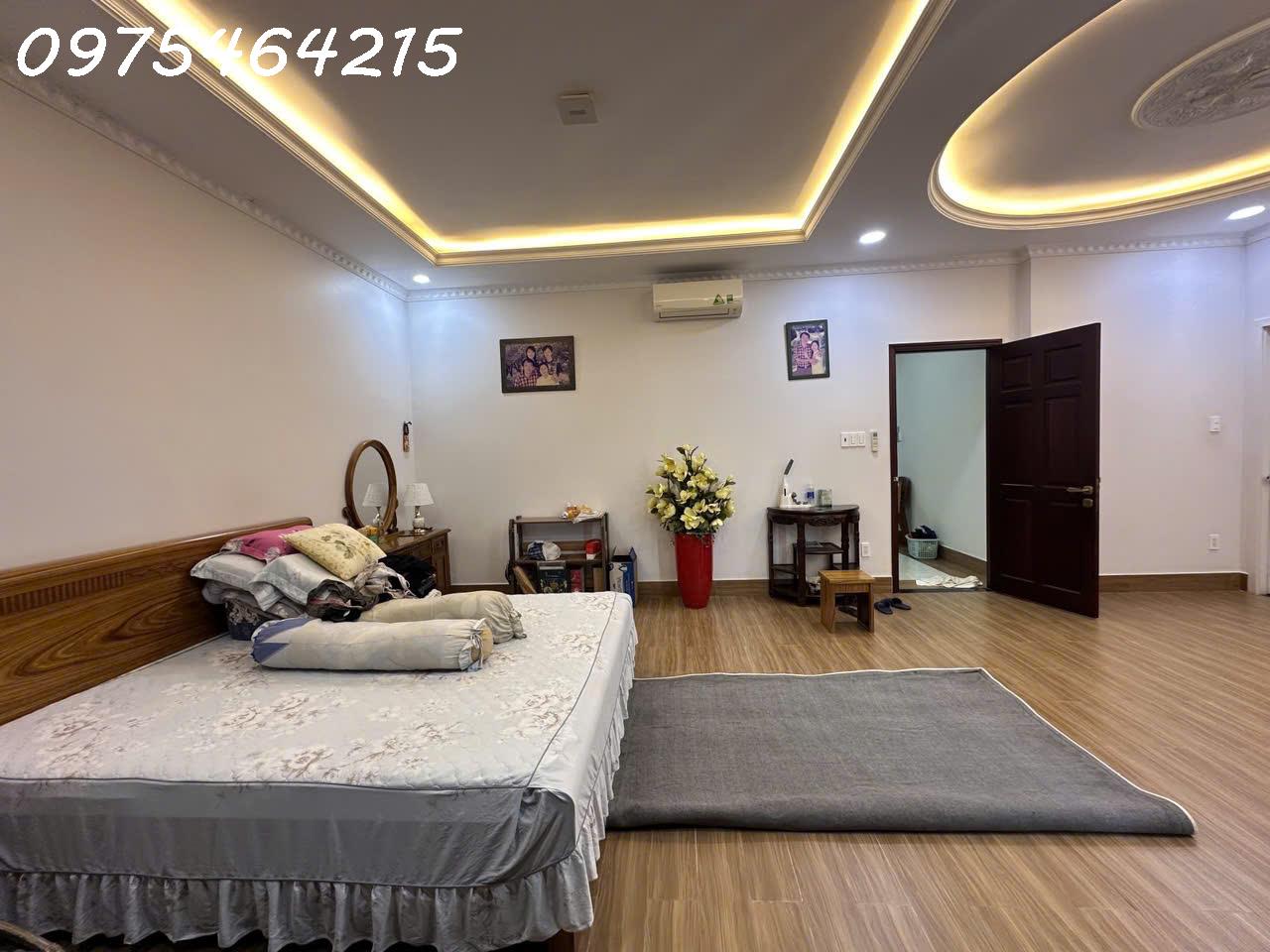 BÁN BIỆT THỰ VEN SÔNG LONG THUẬN VILLA RIVERSIDE – NGAY VINHOMES GRAND PARK QUẬN 9<br><br>Giá bán: Chỉ - Ảnh chính