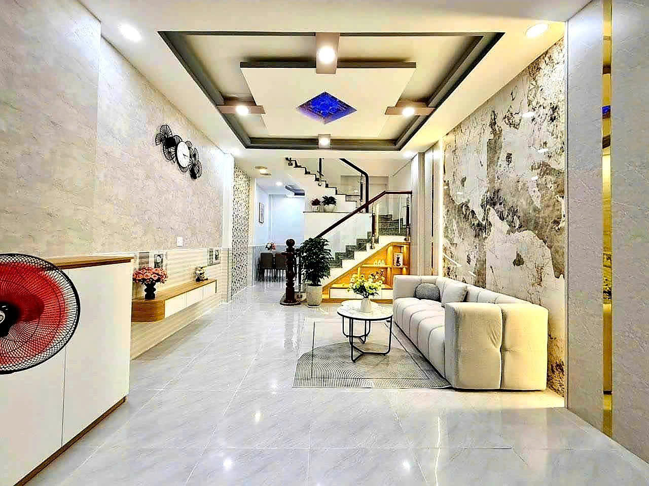 Nhà mới ngay phường 9, Gò Vấp 40m2, ngang 4m, chỉ hơn 4 T.Ỷ còn thương lượng - Ảnh 1
