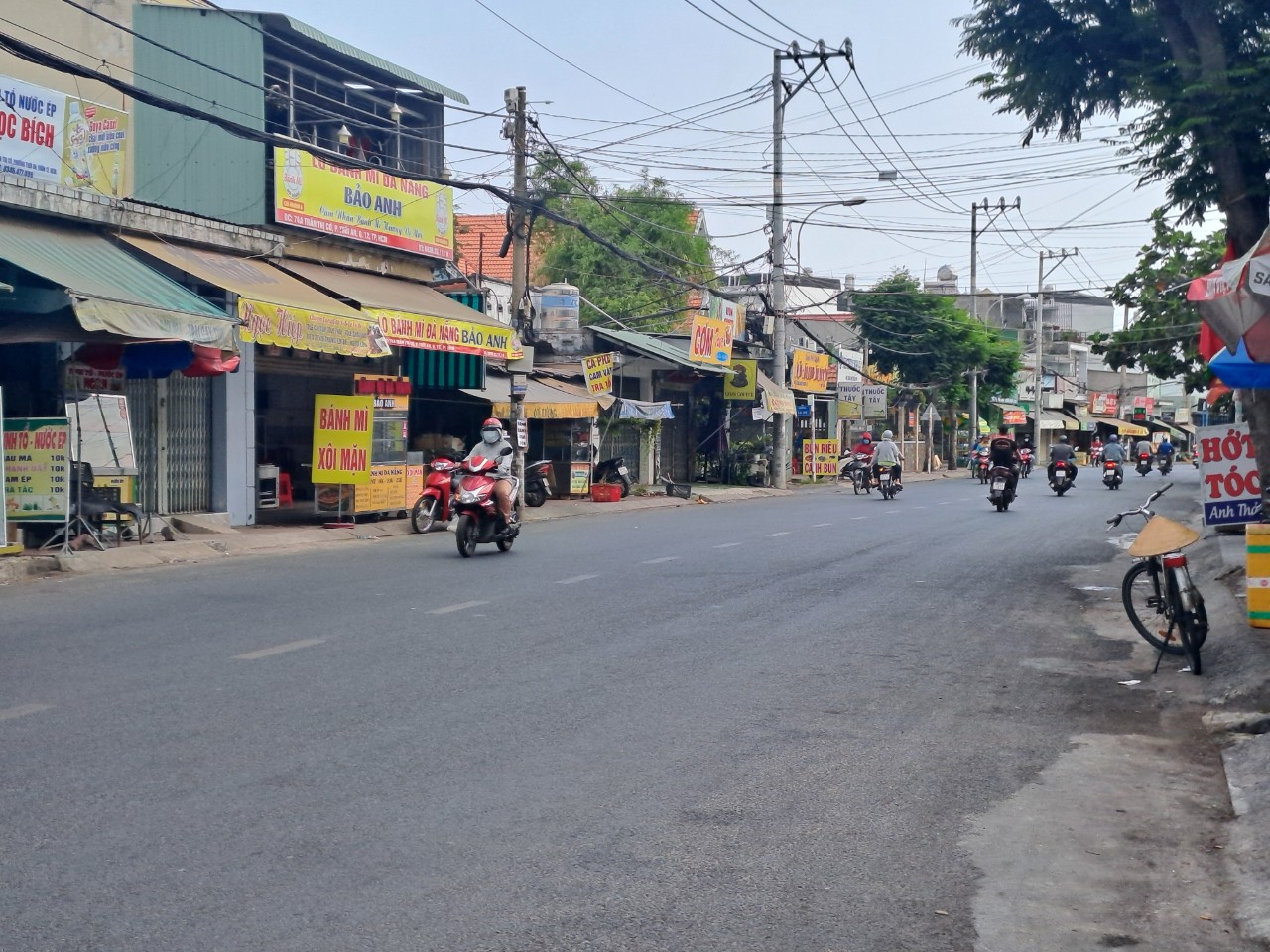 Bán nhà mặt tiền 5x26m giá 12,5 tỷ Đường Trần Thị Cờ - Ảnh chính