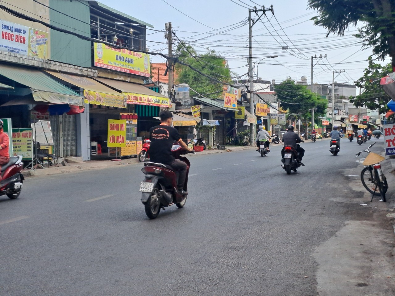 Bán nhà mặt tiền 5x26m giá 12,5 tỷ Đường Trần Thị Cờ - Ảnh 1