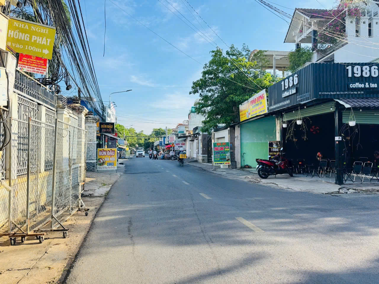 Bán nhà căn góc, mặt tiền Nguyễn Bảo Đức, 90m2 chỉ 5,8 tỷ cho thuê 10tr. Giá quá tốt! - Ảnh 2