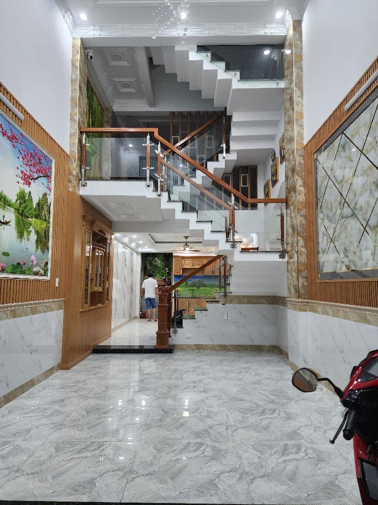 Chủ gửi bán nhà đẹp gần đường Nguyễn Ảnh Thủ ra Nguyễn Thị Búp, Lâm Thị Hố, Huỳnh Thị Hai - Ảnh 1