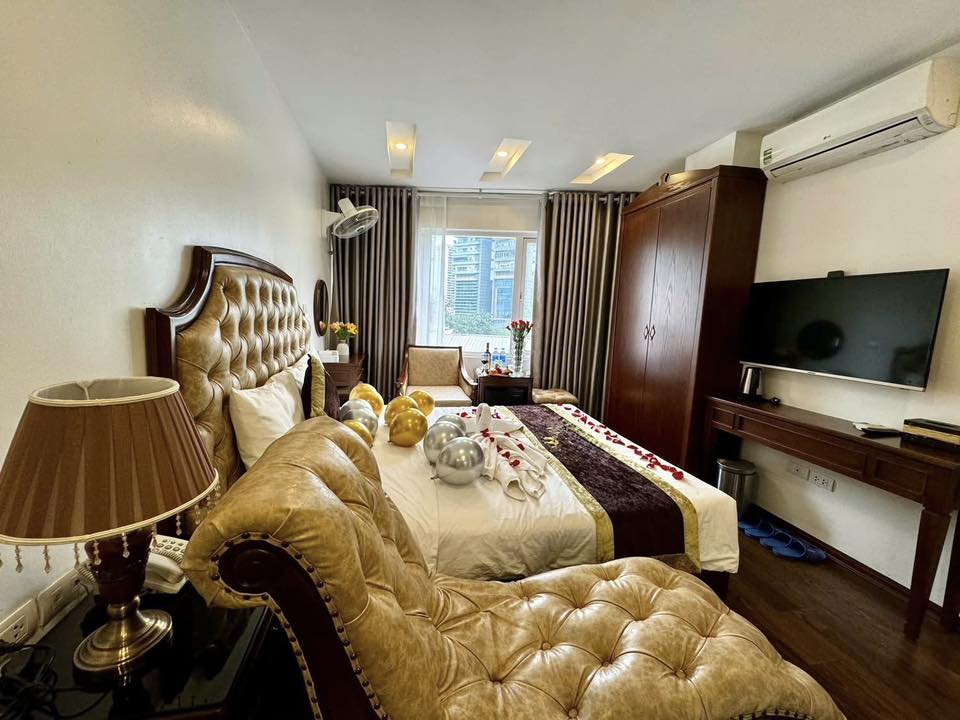 HOT - Bán KS 3* phố Vũ Trọng Phụng - Thanh Xuân, 103m 8 tầng, giá cực sốc CHỈ 69 tỷ - Ảnh 1