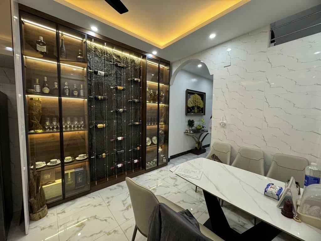 BÁN NHÀ CỰC ĐẸP PHỐ ĐÌNH THÔN – NAM TỪ LIÊM, 46m2 6 tàng 9 tỷ. PHÂN LÔ – TẶNG FUN NỘI THẤT – NHÀ - Ảnh 1