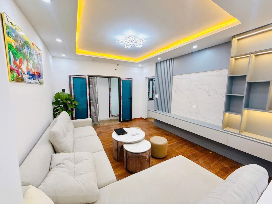 BÁN CĂN TẬP THỂ ĐẸP NHƯ CHUNG CƯ – 3PN, 2WC – MẶT PHỐ QUỲNH MAI – 0358114768 - Ảnh chính