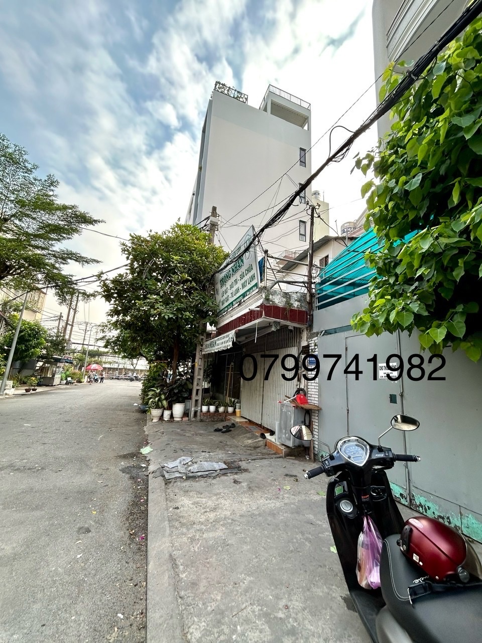 NHÀ MẶT TIỀN Đ.NGUYỄN TẤT THÀNH- KHU DAN TRÍ CAO- THUẬN TIỆN ĐI LẠI - GẦN TRƯỜNG HỌC . - Ảnh 1