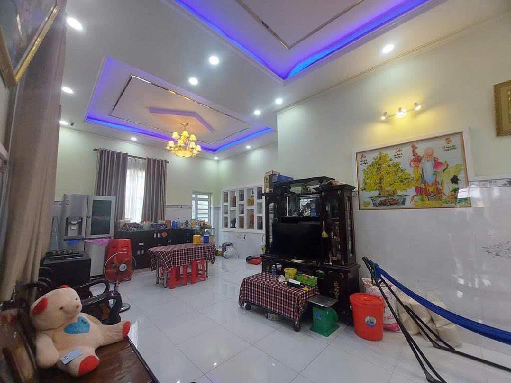 HÀNG THƠM CHỦ NGỘP GIẢM hơn 5 tỷ, BIỆT THỰ 412M2 MẶT TIỀN TRUNG TÂM TRỊ TRẤN CỦ CHI GIÁ - Ảnh 4