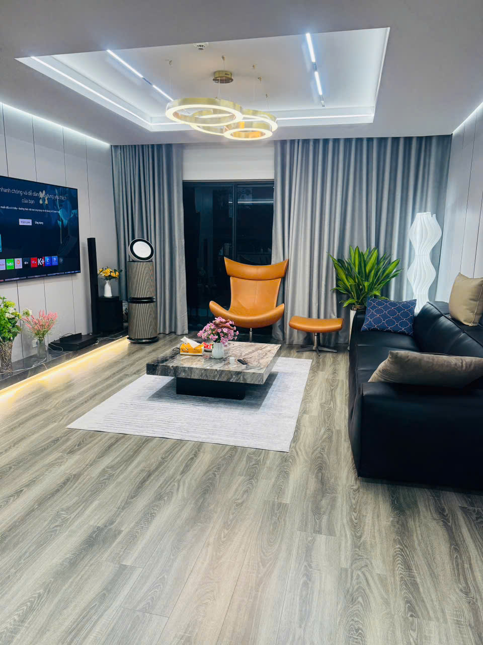 Siêu phẩm 3 ngủ 2 WC tòa Diamond Goldmark City DT 140m2  full nội thất long lanh mới tinh - Ảnh chính