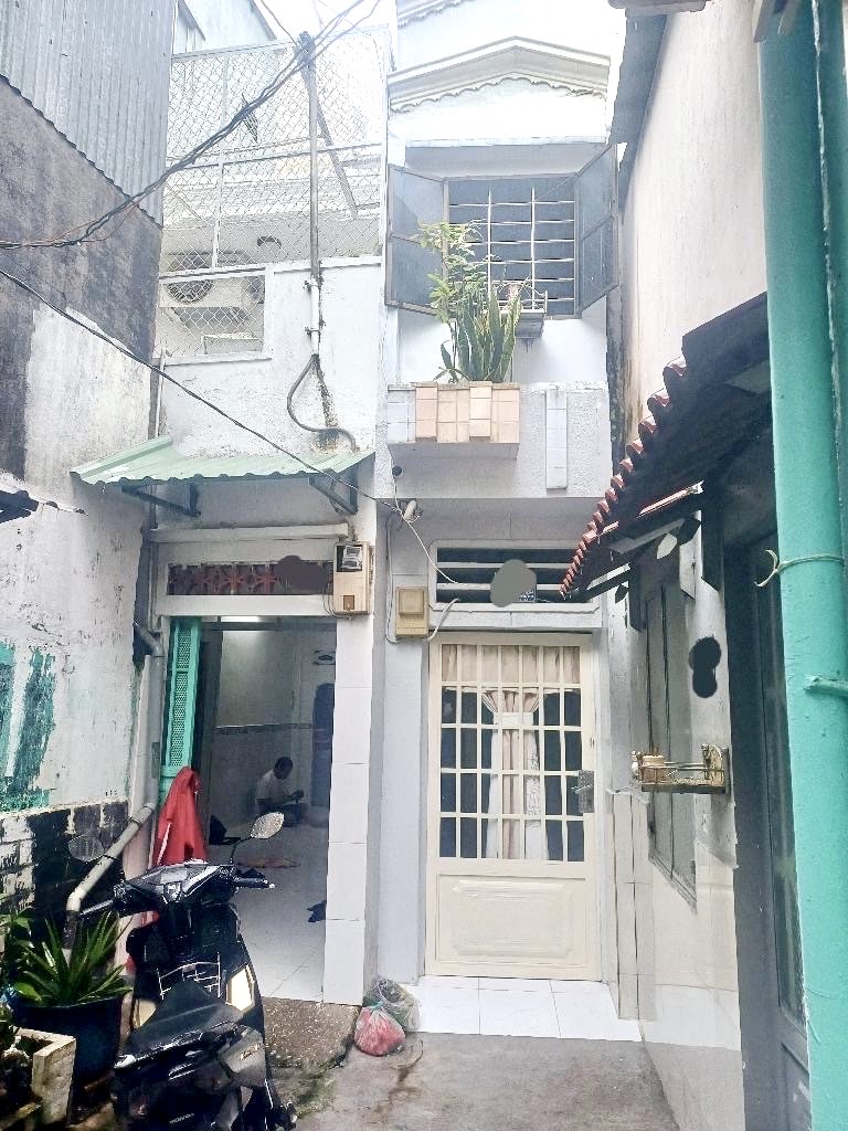 THIẾT KẾ NHÀ ĐẸP LẠI ĐƯỢC MỚI - KHCSH MUA CHỈ VIỆC XÁCH ĐỒ VÀO Ở THÔI Ạ- THÔNG RA TÔN THẤT THUYẾT. - Ảnh 4