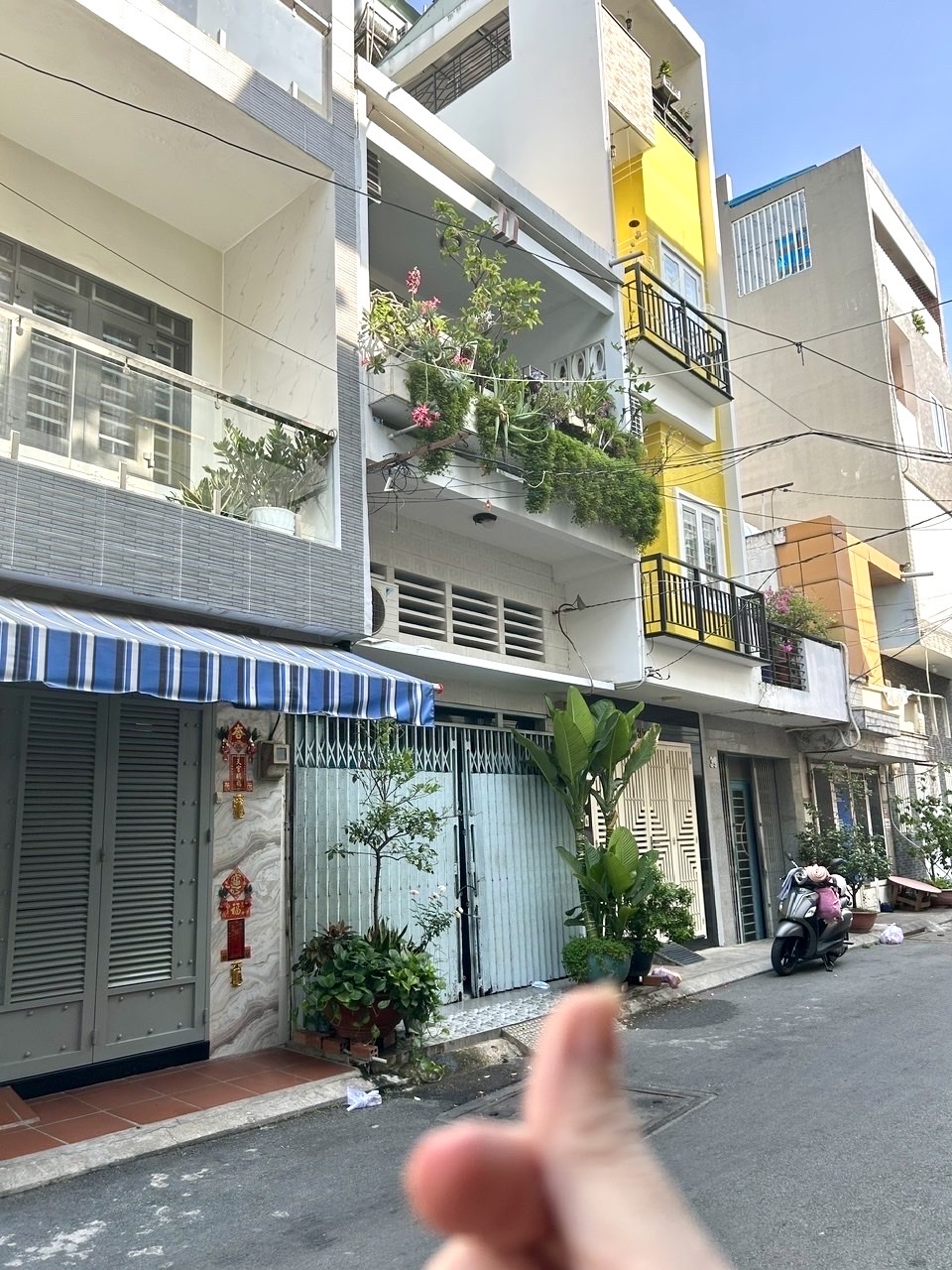 NHÀ MẶT TIỀN XE HƠI ĐẬU CỬA- KHU ĐƯỜNG SÔ Q4- VIEW CÔNG VIÊN- QUÁ ĐỈNH. - Ảnh 3