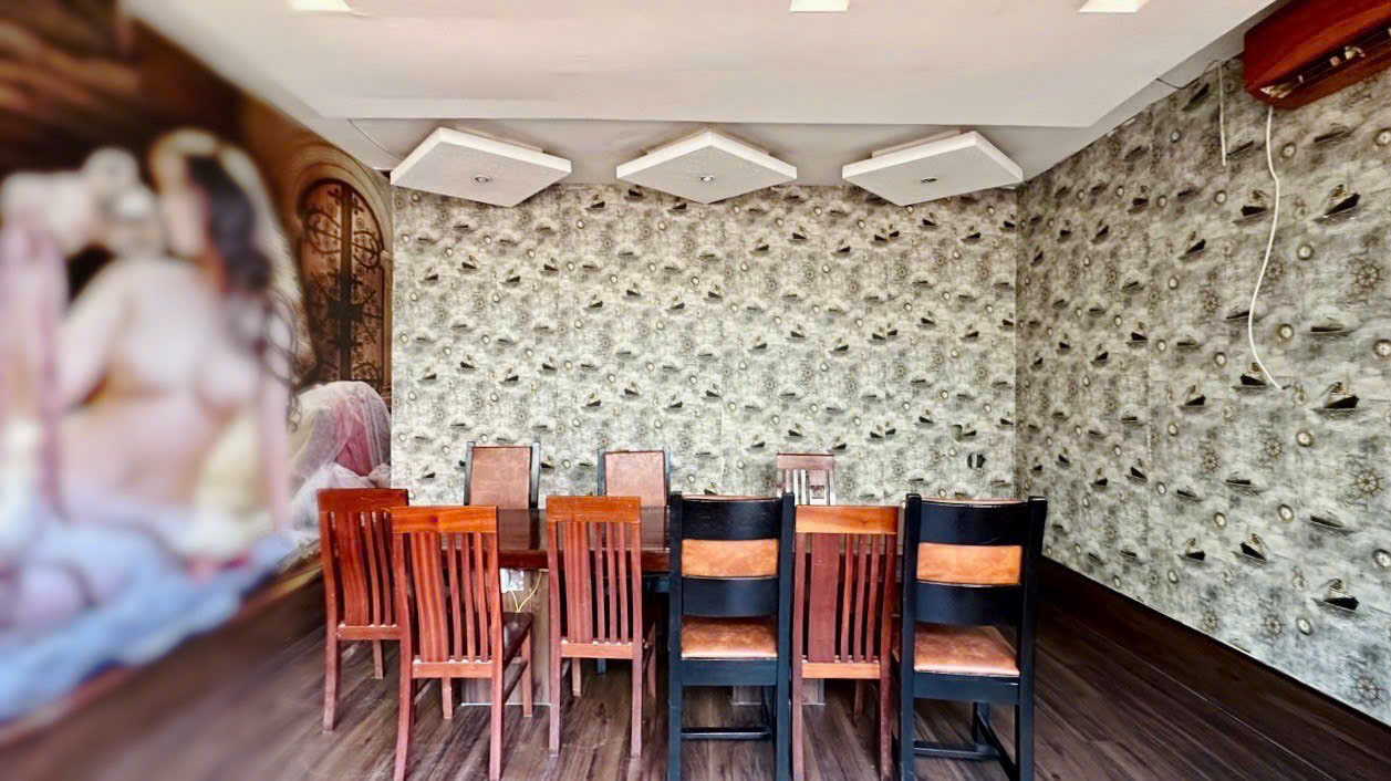 Bán nhà  Mặt tiền Nguyễn Thị Thập, Tân Quy - Q7, 630m2 ( 8/20x46m), Cấp 4,  68 tỷ. - Ảnh 2