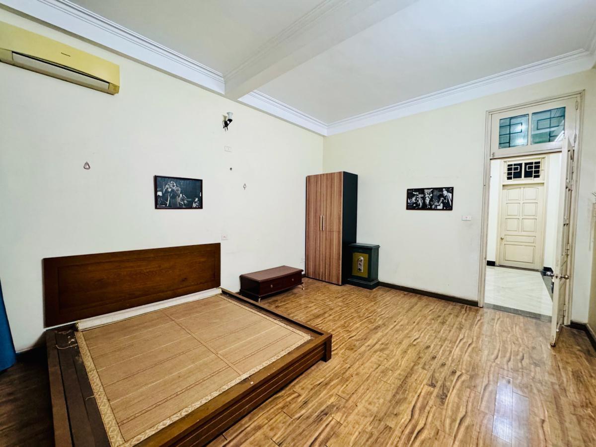 MẶT NGÕ TRẦN PHÚ - 20M RA PHỐ - ÔTÔ ĐỖ CỬA, VÀO NHÀ - GIÁ 16 TỶ - Ảnh 2