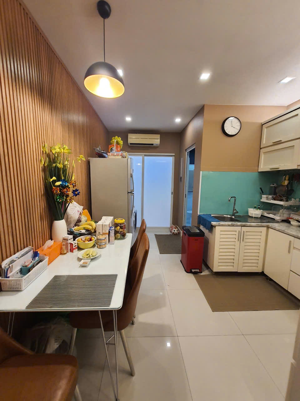Bán nhà quận 1, Nguyễn Trãi, 64m2, hẻm xe hơi, KD khách sạn & công ty, 13.5 tỷ - Ảnh chính