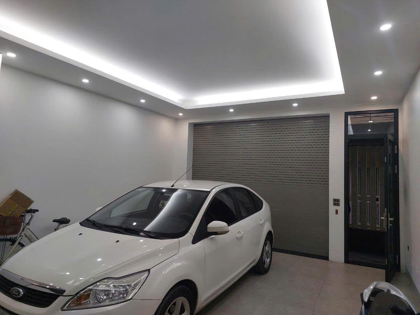 BÁN GẤP PHÂN LÔ NGHĨA ĐÔ, ÔTÔ VÀO NHÀ, 6 TẦNG, THANG MÁY, DT 51M2, NHỈNH 11 TỶ - Ảnh chính