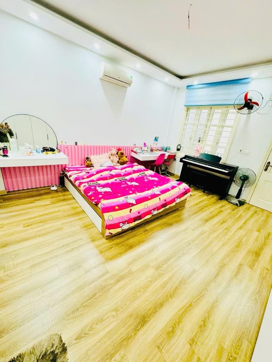 CHÍNH CHỦ CẦN TIỀN BÁN GẤP NHÀ PHỐ HỒ TÙNG MẬU CẦU GIẤY 40m2 x 5 TẦNG NHỈNH 8 TỶ Ô TÔ KD - Ảnh 3
