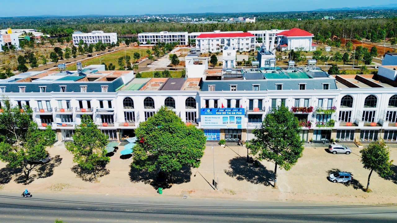 Cần bán đất nền trung tâm Buôn Ma Thuột chỉ 3 Tỷ, full thổ đường 18m - Ảnh 1